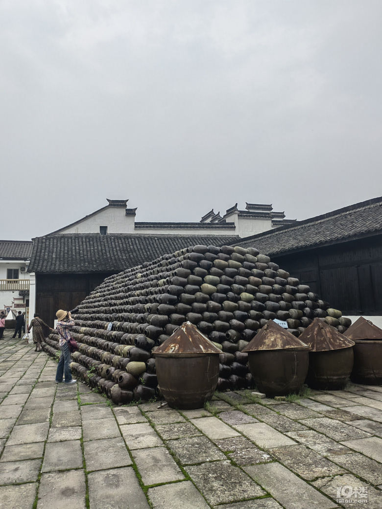 蕭山河上鎮(zhèn)鳳凰村抗戰(zhàn)紀念館及古鎮(zhèn)一日游