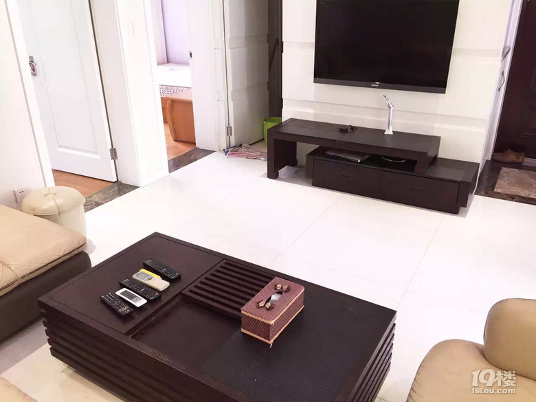 ļࡢɺ̩С^(q)|ֱoн飡