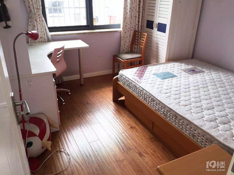 ļࡢɺ̩С^(q)⣬|ֱoн