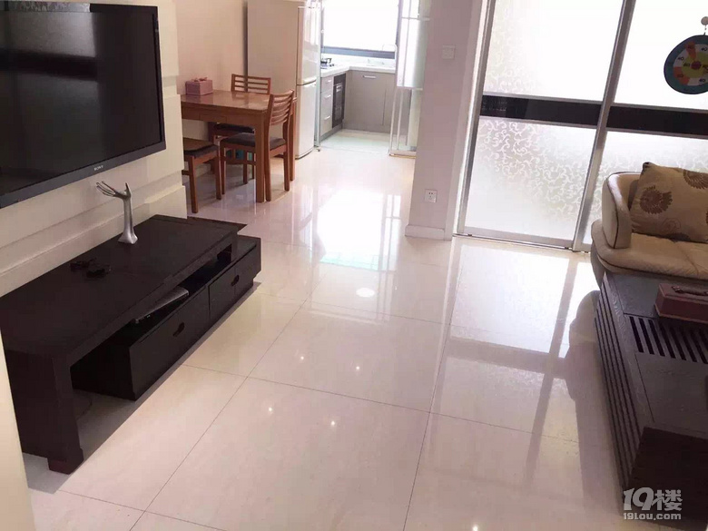 ļࡢɺ̩С^(q)⣬|ֱoн