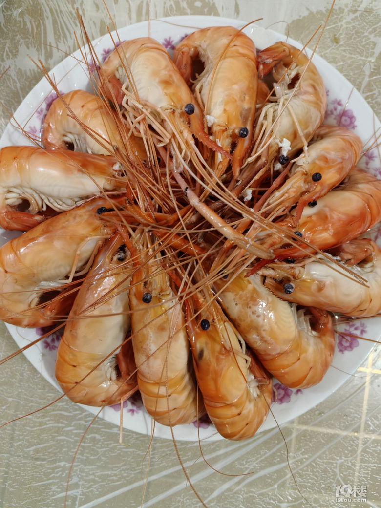 熱，但必須吃