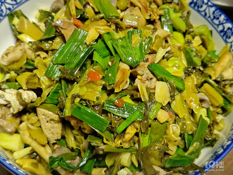 黃瓜拌豬肚，螺絲青清蒸，豆腐皮炒青菜咸菜炒（腸鴨肝鴨胗鴨心）