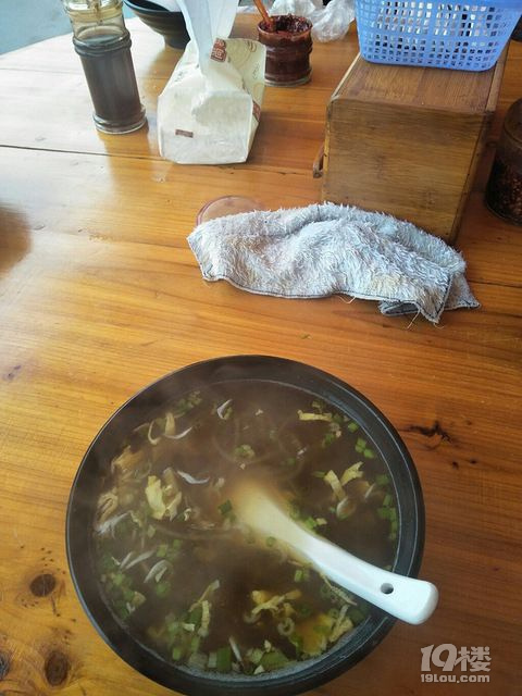 年前的街頭早餐：食餅筒、綠豆面湯