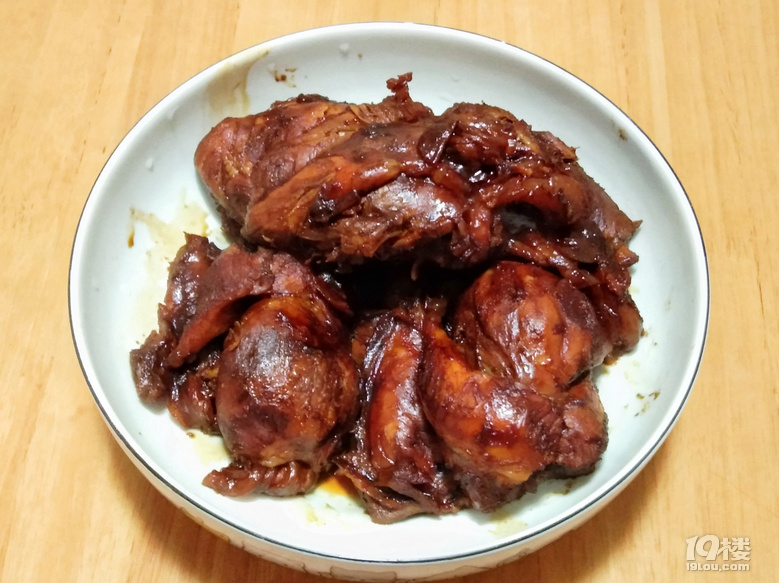 又鹵牛腱
