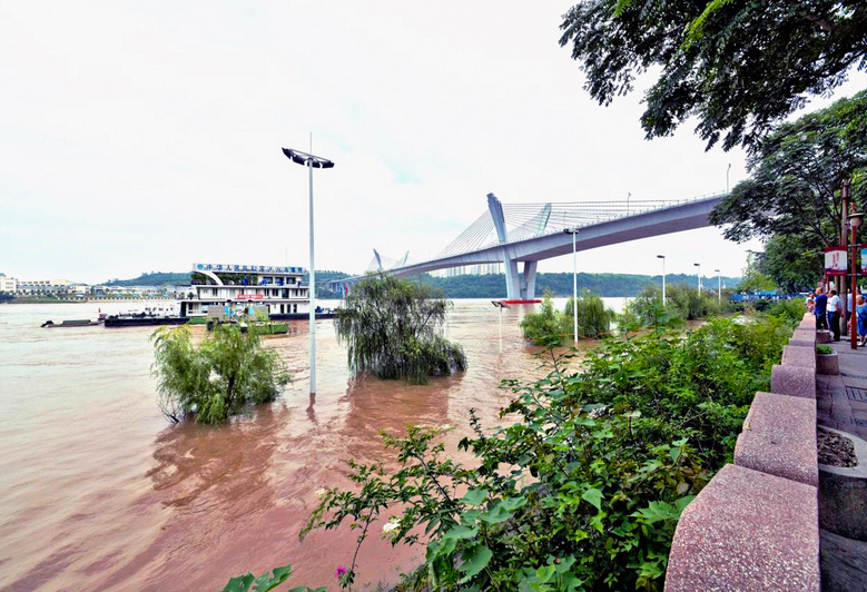 oݳf85-족ˮ(chung)¸ Ҳ̧;