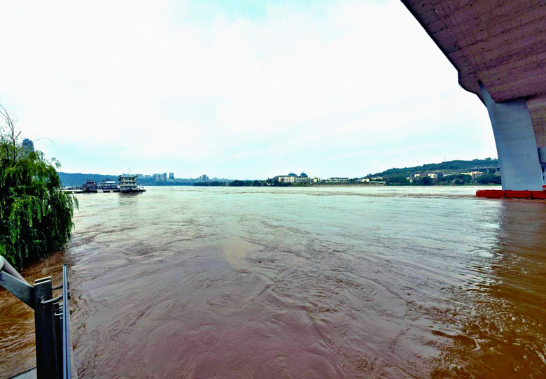 oݳf85-족ˮ(chung)¸ Ҳ̧;