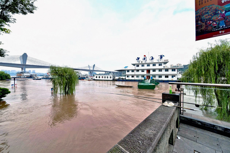 oݳf85-족ˮ(chung)¸ Ҳ̧;