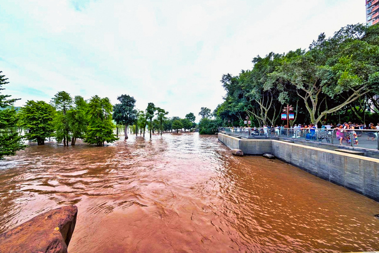 oݳf85-족ˮ(chung)¸ Ҳ̧;