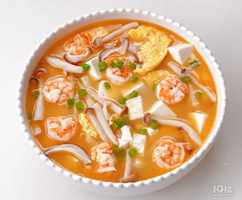 三鮮菌菇湯，低卡又美味
