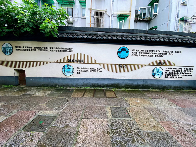 e亼ǴС