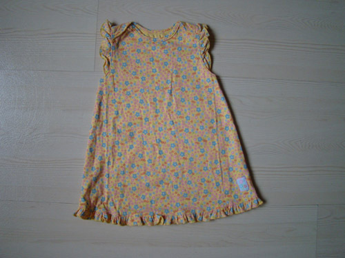 女宝宝的妈妈就是喜欢打扮自己的小公主!-孩爸