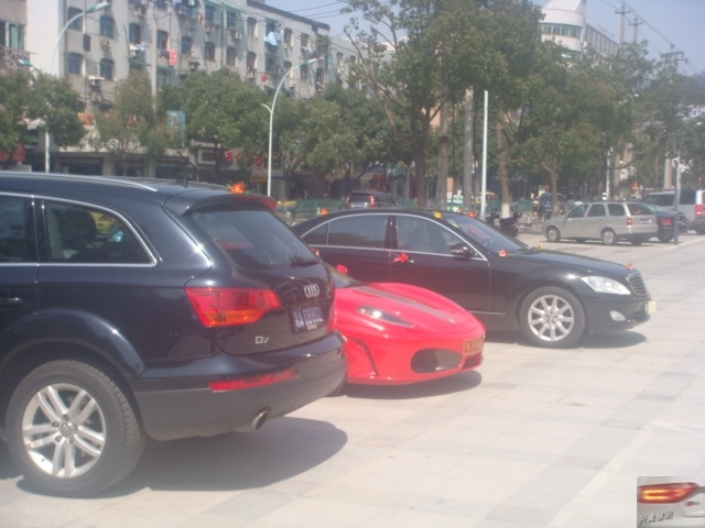 桐庐实拍浙江红楼国际大酒店前-拉风大本营-杭