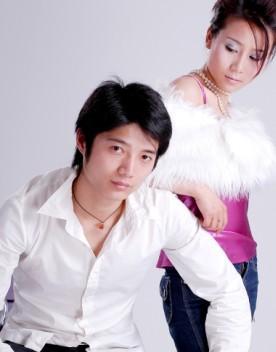 我报名了西湖之声《温情2009我们结婚吧》。