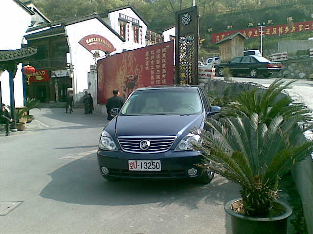 军车没素质