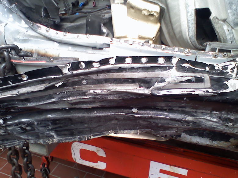 奔驰车为什么卖这么贵,修理费为什么那么高-拉