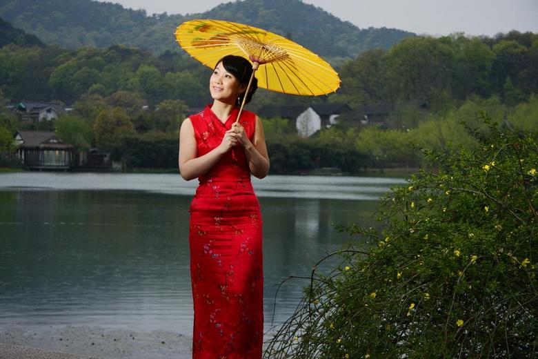 秀一秀我的搞笑婚纱照