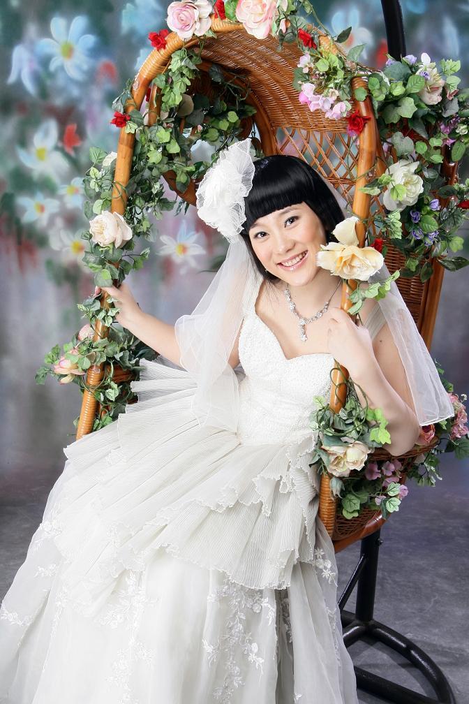 秀一秀我的搞笑婚纱照