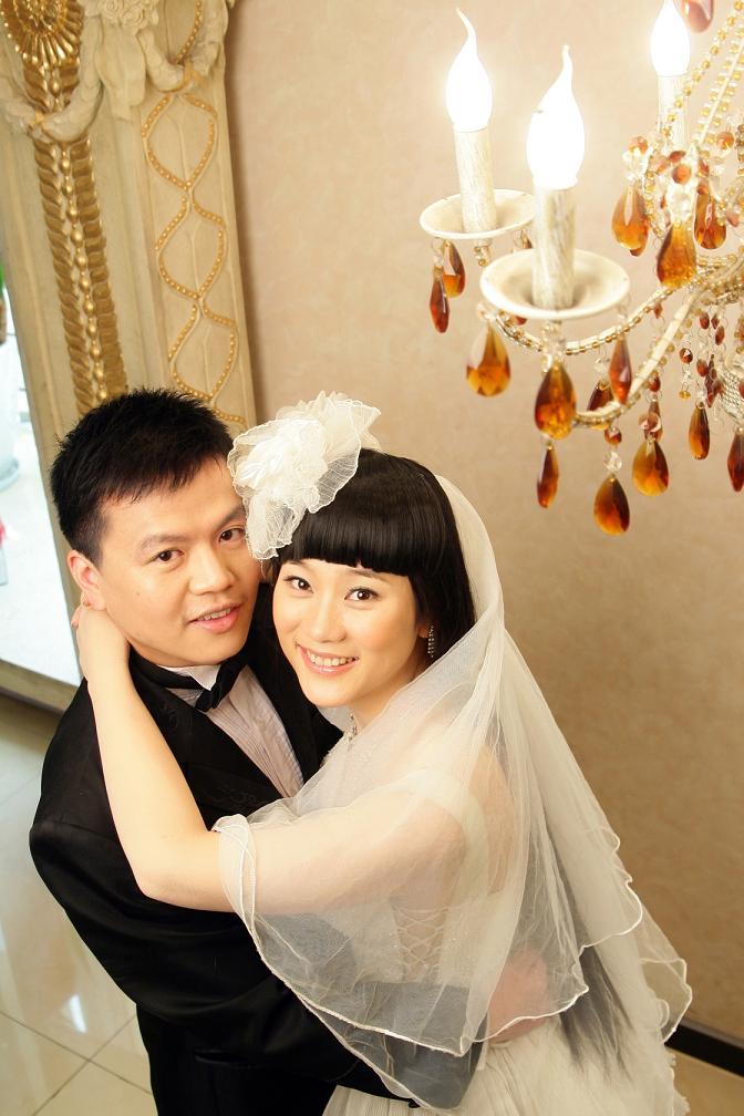 秀一秀我的搞笑婚纱照