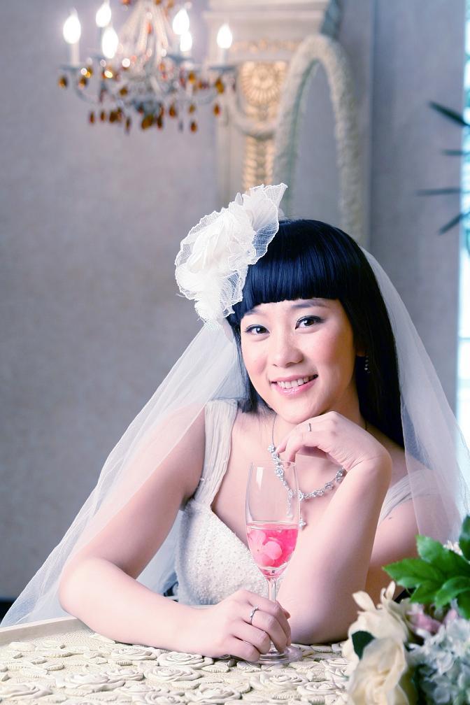 秀一秀我的搞笑婚纱照