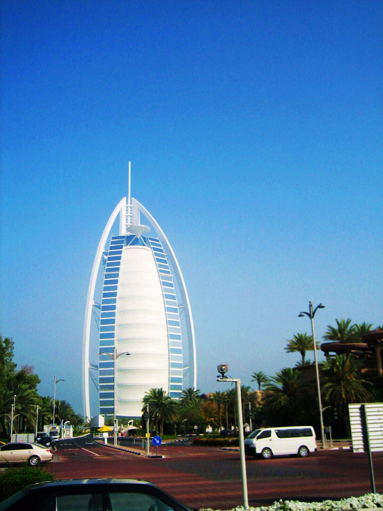 我在迪拜,天气晴(暂完。P2请大家住帆船酒店总