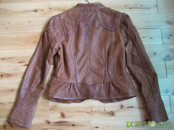 刚刚海宁买皮衣回来~(两件都上图了,还有韩版