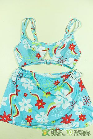 继续我的欧美泳装三点式-咖啡大教室-杭州19楼