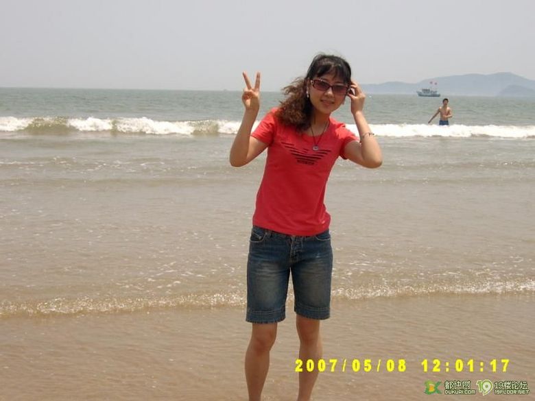 帮<em>美女</em>朋友<em>找个</em>男朋友~附照片~帅哥进来看看