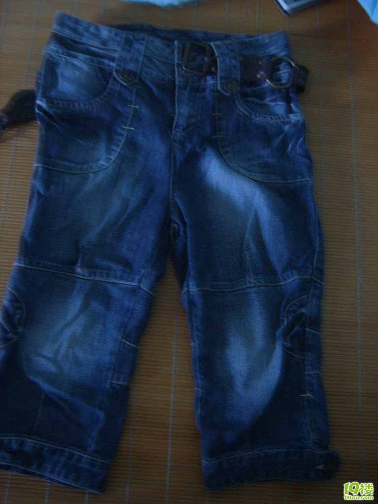 闲置9成新YY,KK,漫画和小饰品,换蛋糕券或山核