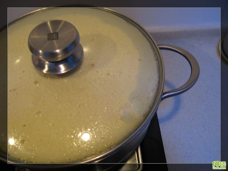 蜗牛家的美食--电饭煲做蛋糕(第四页补制作过程