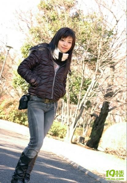 又发一张公司美女同事,非常惊艳哟!-我的自拍-