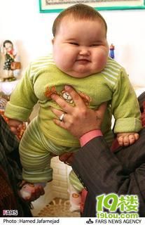伊朗6个月的婴儿体重达40斤-咖啡大教室-杭州