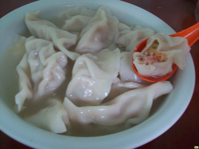 我爱烧菜--开胃的西红柿牛肉水饺馅做法(附图片