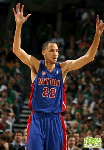 梦8队球星们的小型豪车展 ZZ