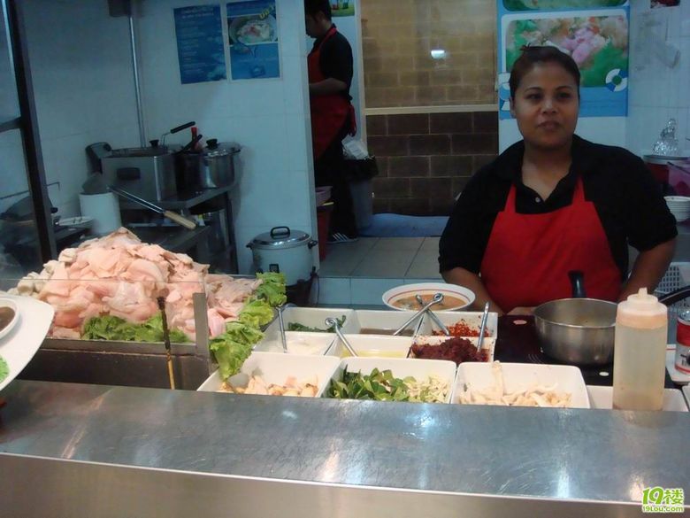 从香港机场吃到泰国芭堤雅