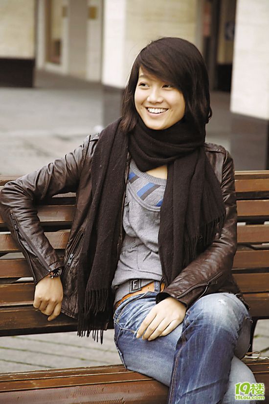 被华谊高层一眼相中 朱丹挤掉周迅《故梦》中