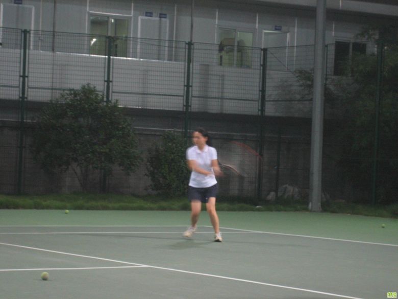 热烈祝贺杭州深圳发展银行网球俱乐部成立两周
