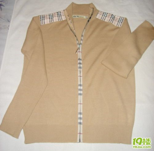 全新衣服随便换喽,还有很多小饰品哦!-我要换东