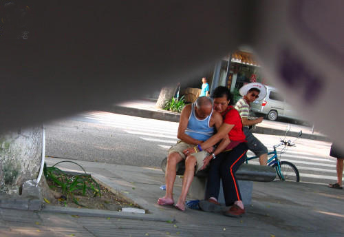 女流氓街头非礼老人全过程-我的自拍-杭州