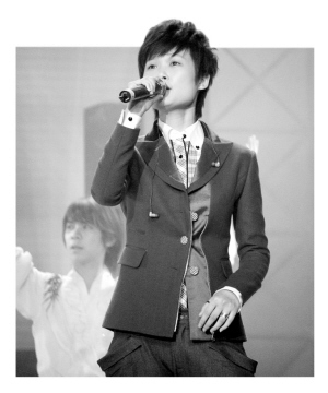 东南劲爆音乐榜落幕 李宇春许巍成大赢家-第1