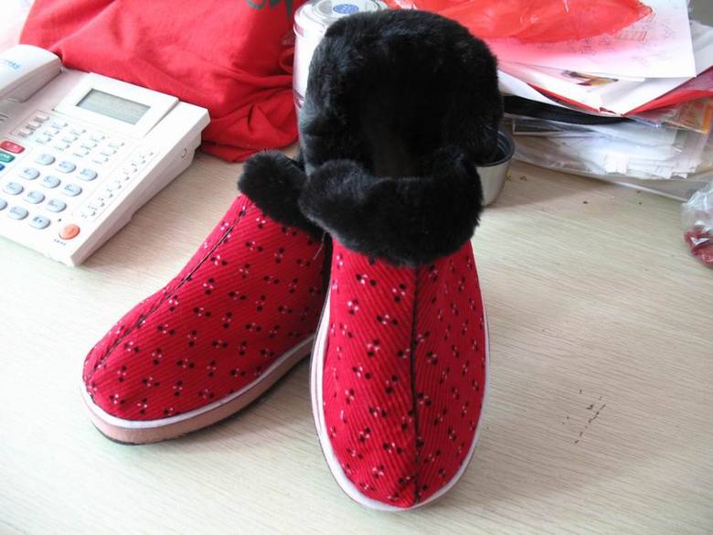 寒冬了,给大家推荐一款湖南棉鞋布鞋来北京布