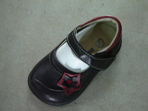 你给宝宝穿什么牌子的鞋?-孩爸孩妈聊天室-杭