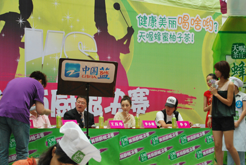 李小璐今日来杭与朱丹大PK,谁才是最贤惠的女