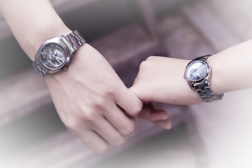 颤颤巍巍地来秀下~