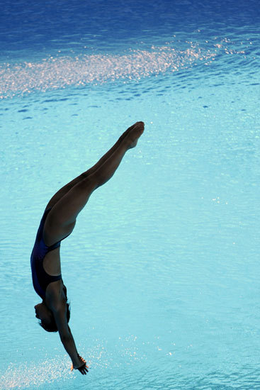 世锦赛跳水女子三米板郭晶晶五连冠 男子十米