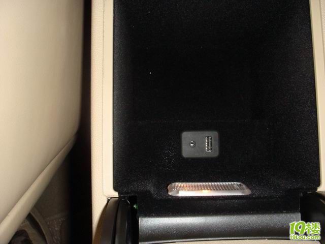 带新君威回<em>娘家</em>,顺便拍拍<em>姐妹花</em>新君越-拉风大