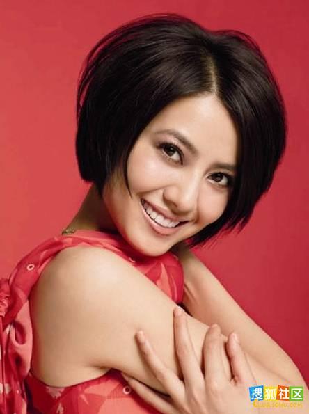 【八婆八卦】``高圆圆自拍大头贴曝光 扮丑吓走