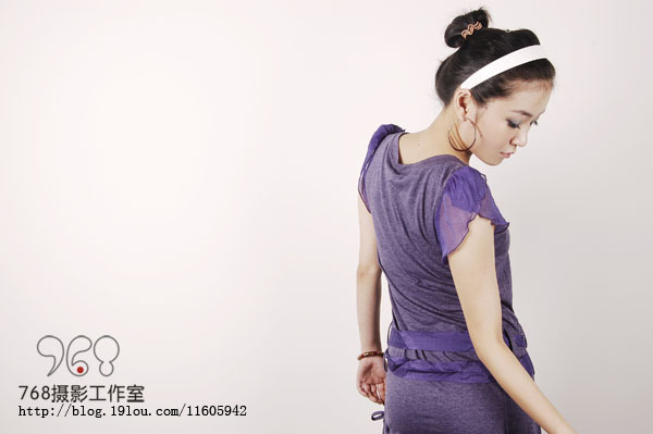 兼职摄影师为服饰公司及网络销售店铺提供拍摄