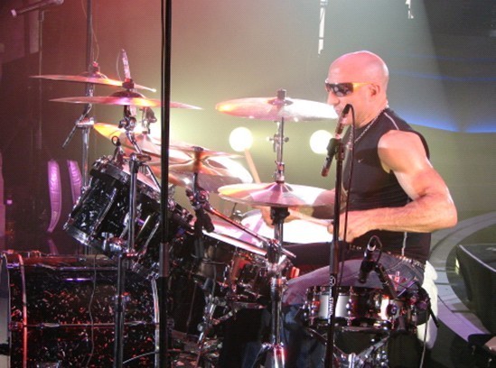 世界鼓王也玩非主流~有图有真相-八卦田-杭州