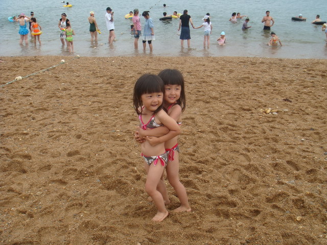 朝大海,春暖花开(大量海边比基尼,猜<em>姐姐妹妹</em>加