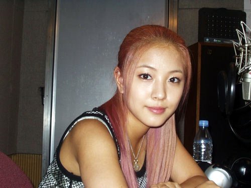 近距离观察韩国女星的真实脸蛋(组图)